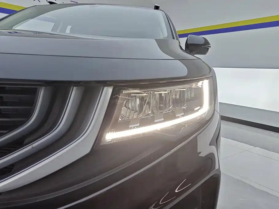 Geely Haoyue — миниатюра 5