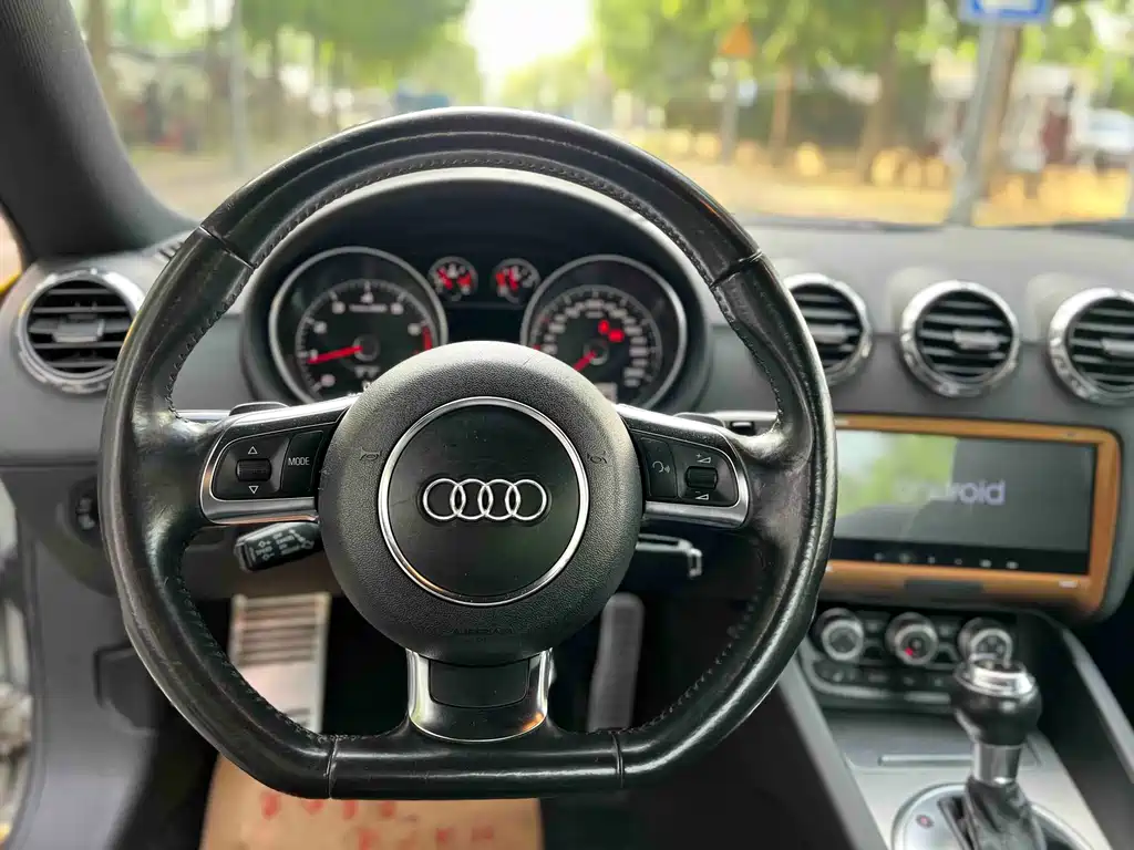 Audi TT 2011 TT Coupe 2.0TFSI