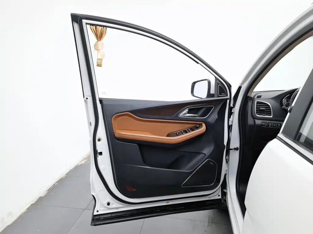 Baojun 560 — миниатюра 8