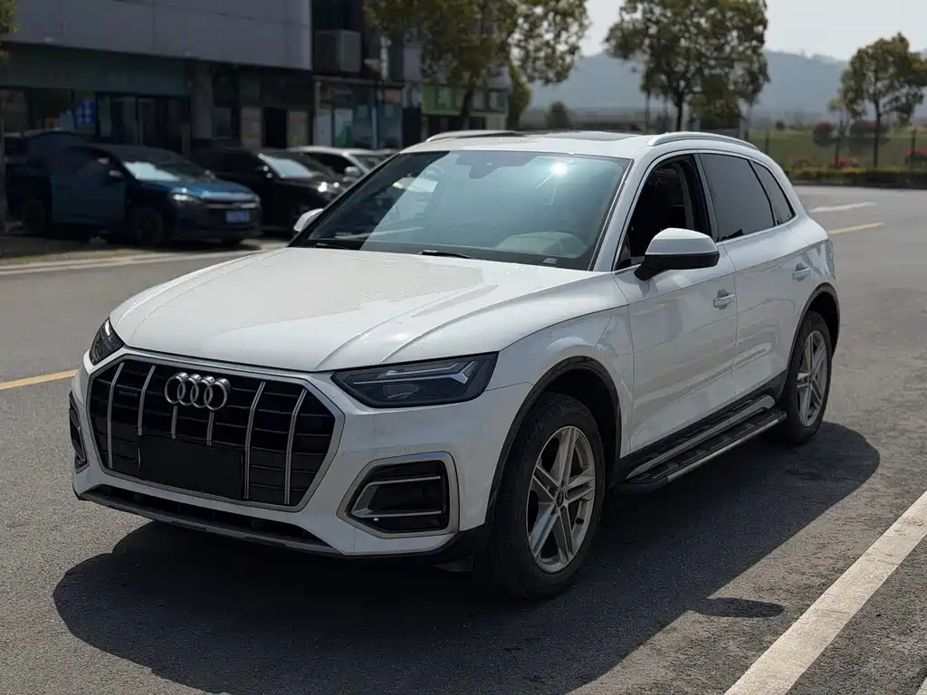 Audi Q5L 2023