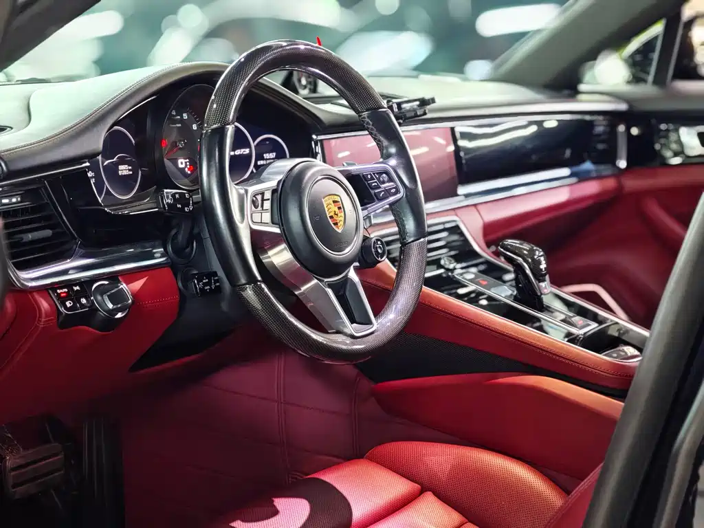 Porsche Panamera — миниатюра 5