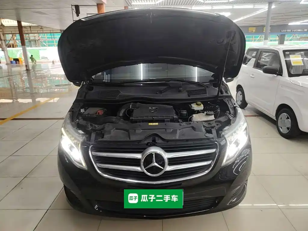 Mercedes-Benz V-Class — миниатюра 20
