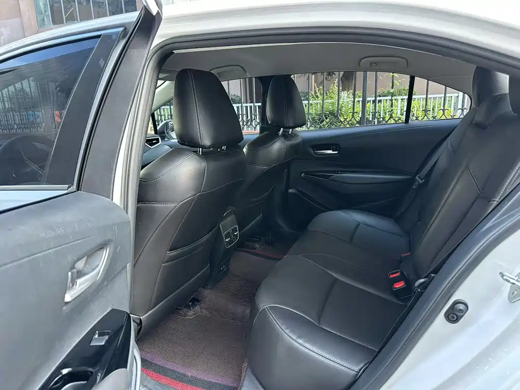 Toyota Allion — миниатюра 6