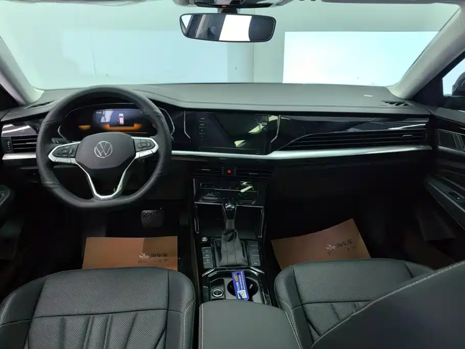 Volkswagen Passat — миниатюра 12