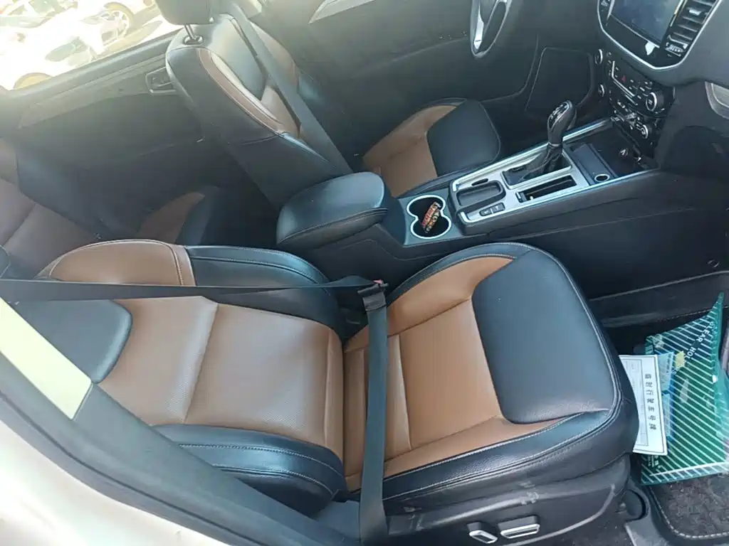Geely Vision X6 — миниатюра 25