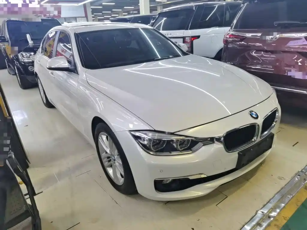 BMW 3 Series — миниатюра 4