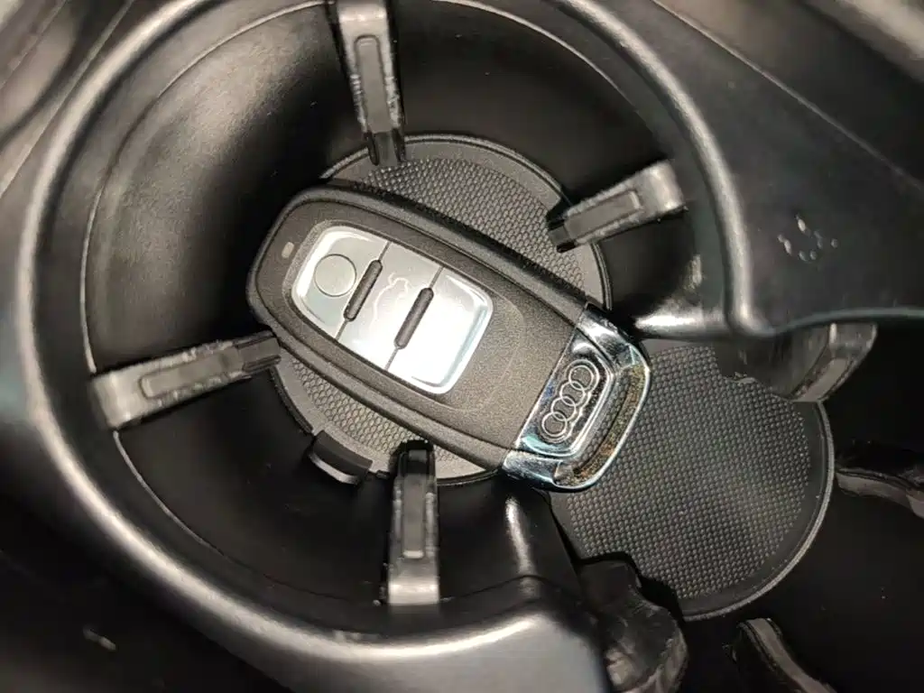Audi A6L — миниатюра 9