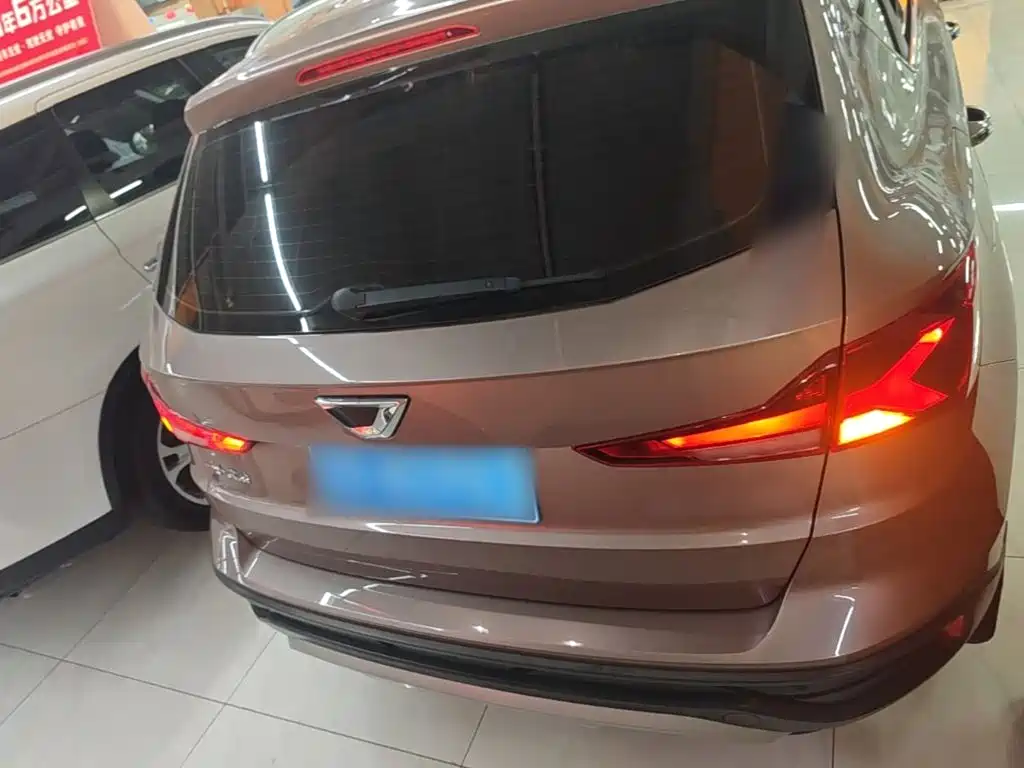 Jetta VS5 — миниатюра 6