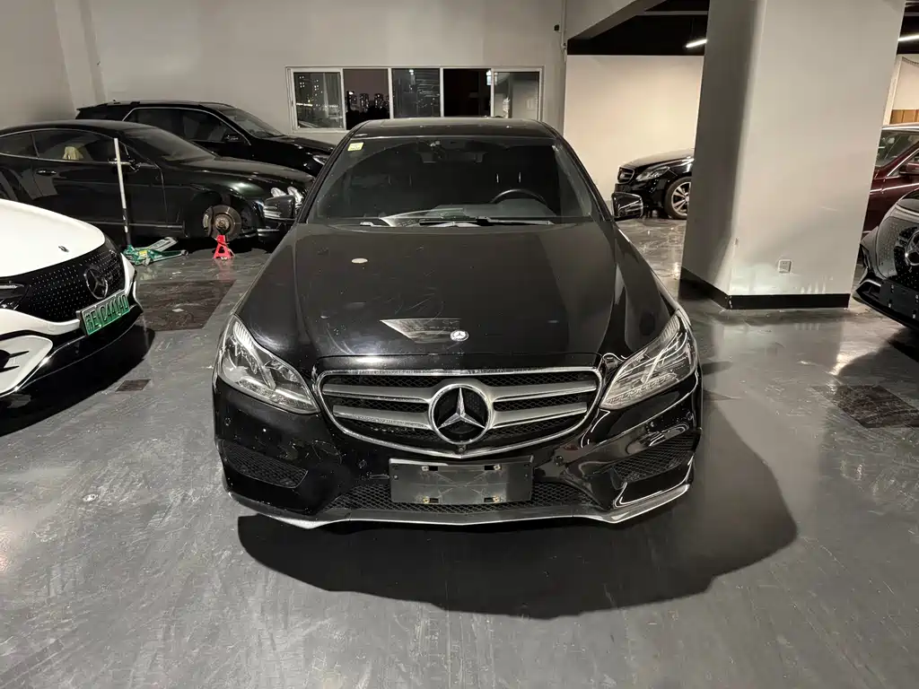 Mercedes-Benz E-Class — миниатюра 2