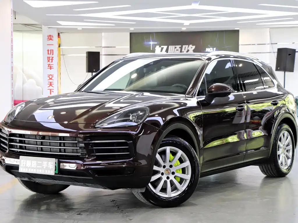 PORSCHE CAYENNE NEW ENERGY