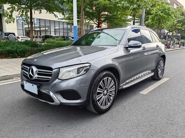 MERCEDES-BENZ GLC 2017