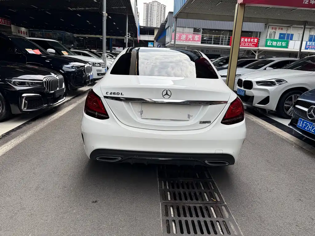 Mercedes-Benz C-Class — миниатюра 5