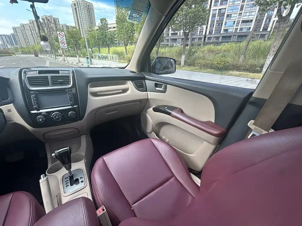 Kia Sportage — миниатюра 16
