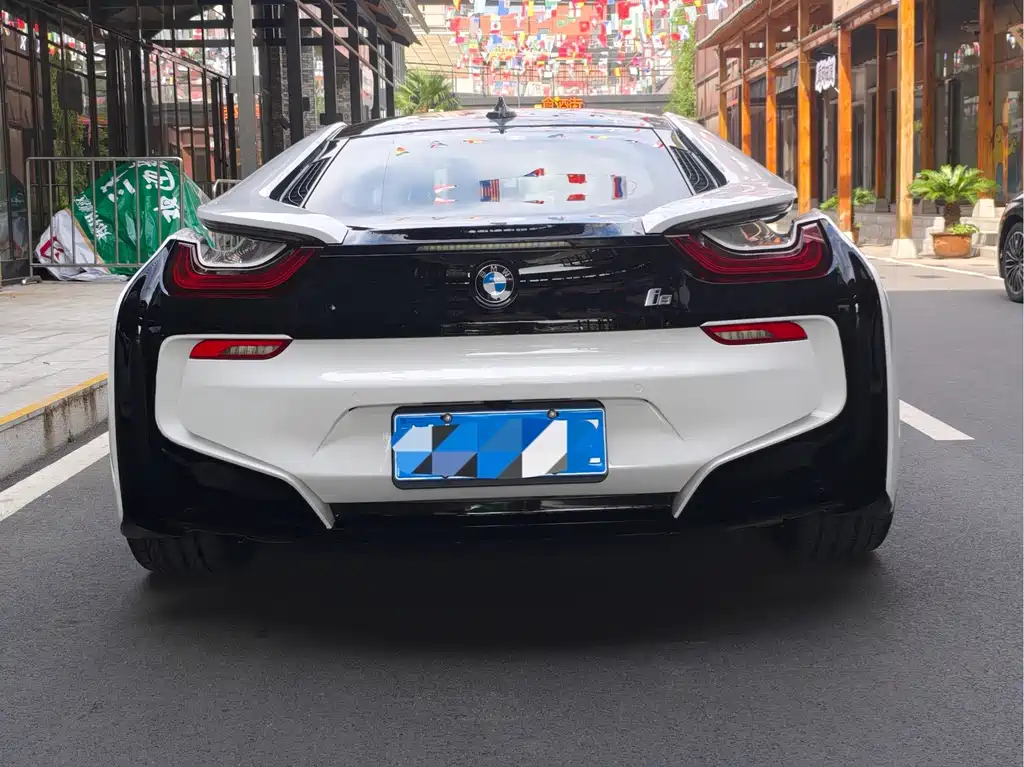 BMW i8 — миниатюра 22