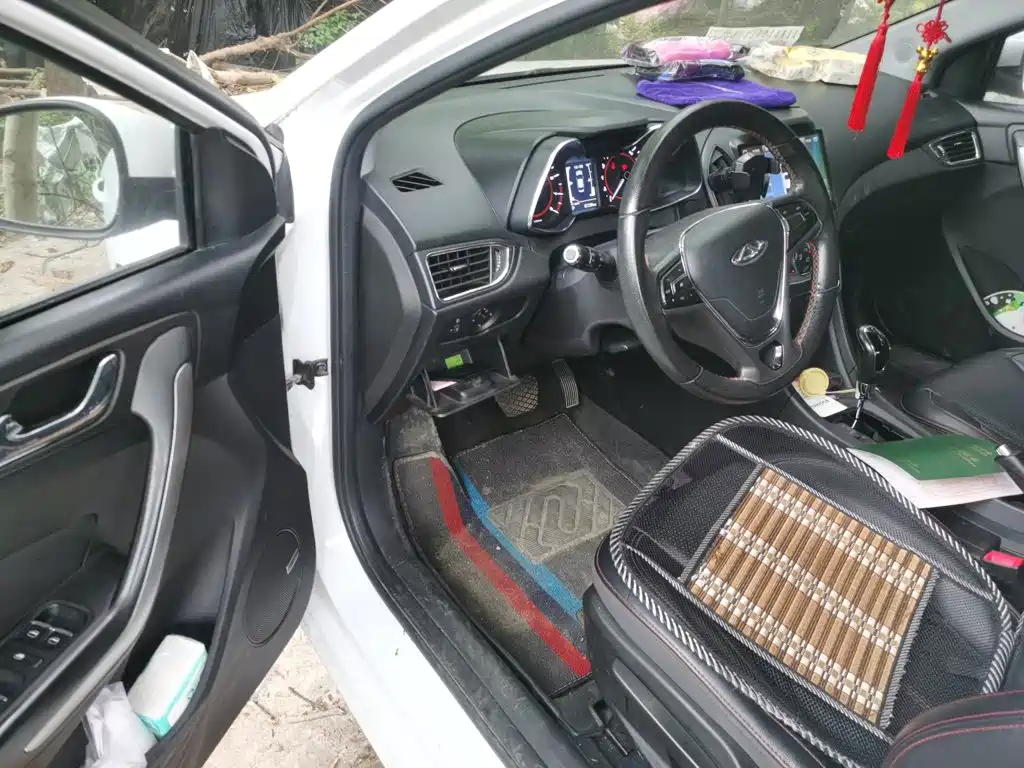 Chery Arrizo 5 — миниатюра 13