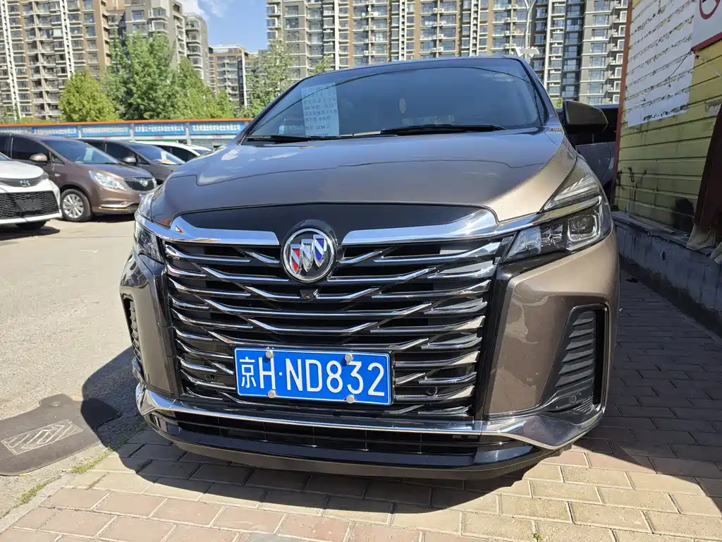 Buick GL8 2023