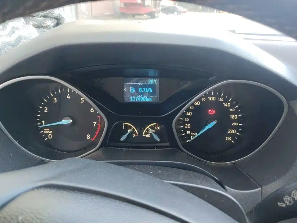 Ford Focus — миниатюра 7