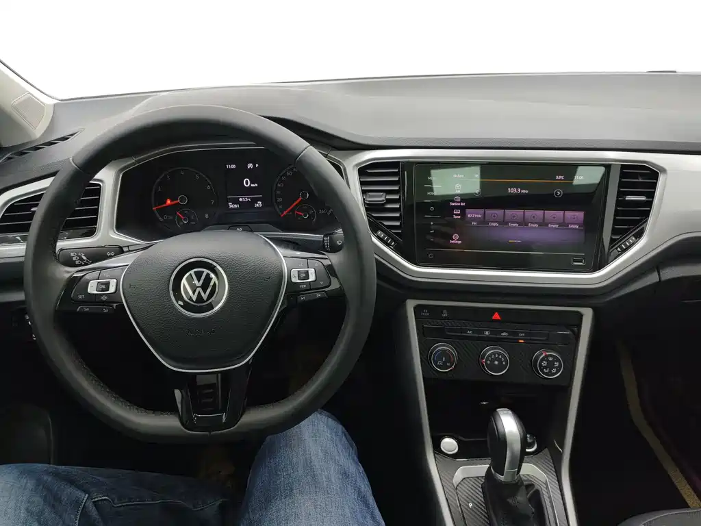 VOLKSWAGEN T ROC EXPLORING SONGS