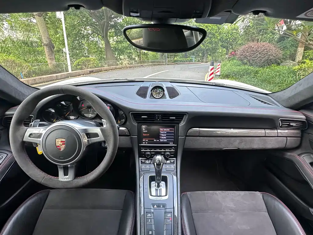 Porsche 911 2013 GT3 3.8L