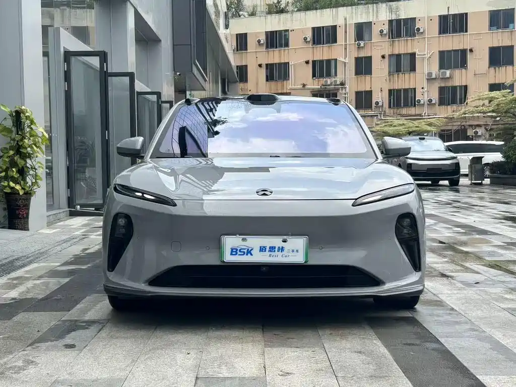 NIO ET5 — миниатюра 2