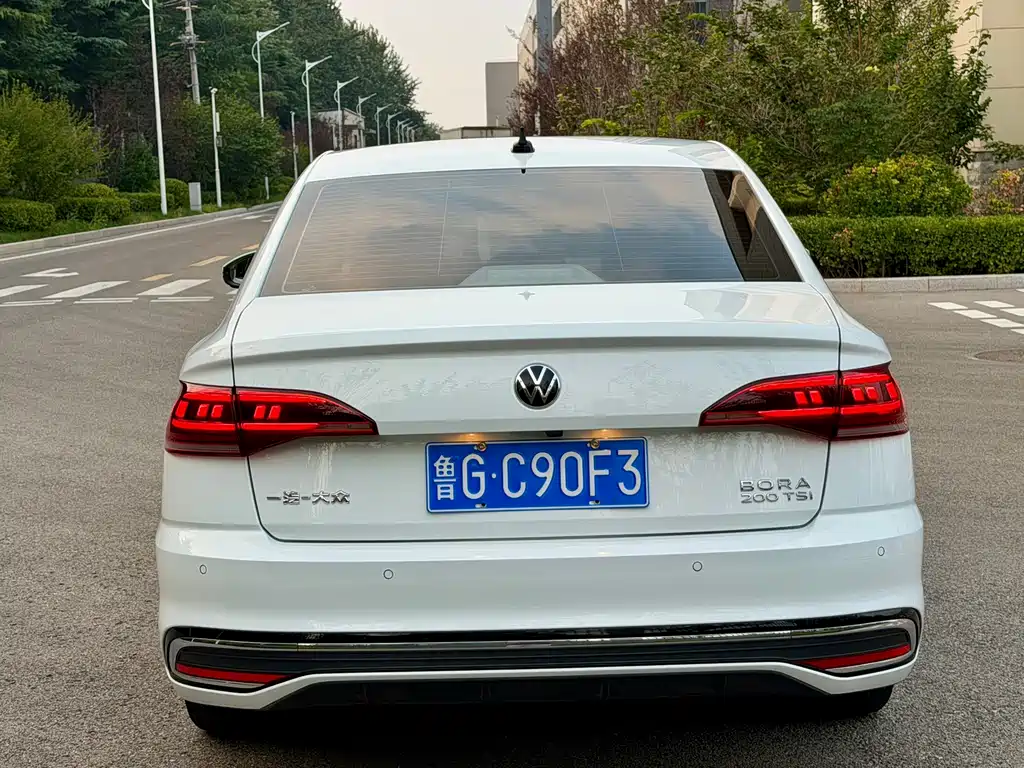 Volkswagen Bora — миниатюра 14