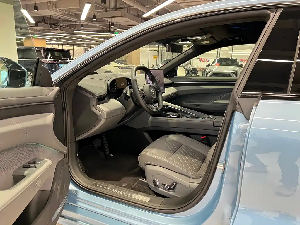 ZEEKR EXTREME KRYPTON 001