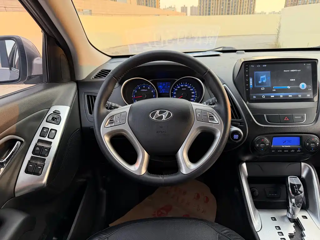 Hyundai ix35 — миниатюра 9