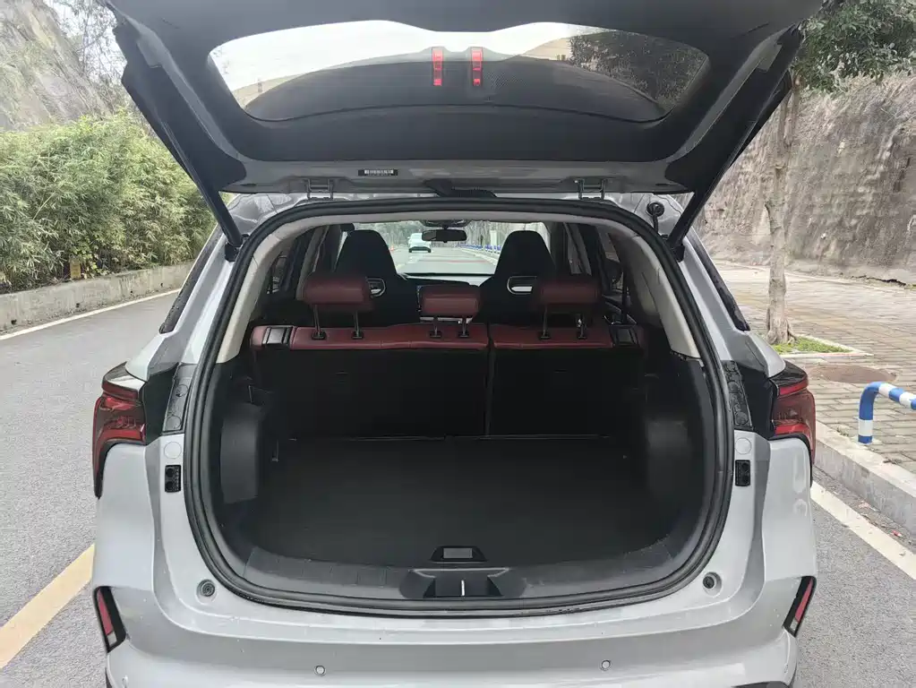 CHANGAN CS75 PLUS