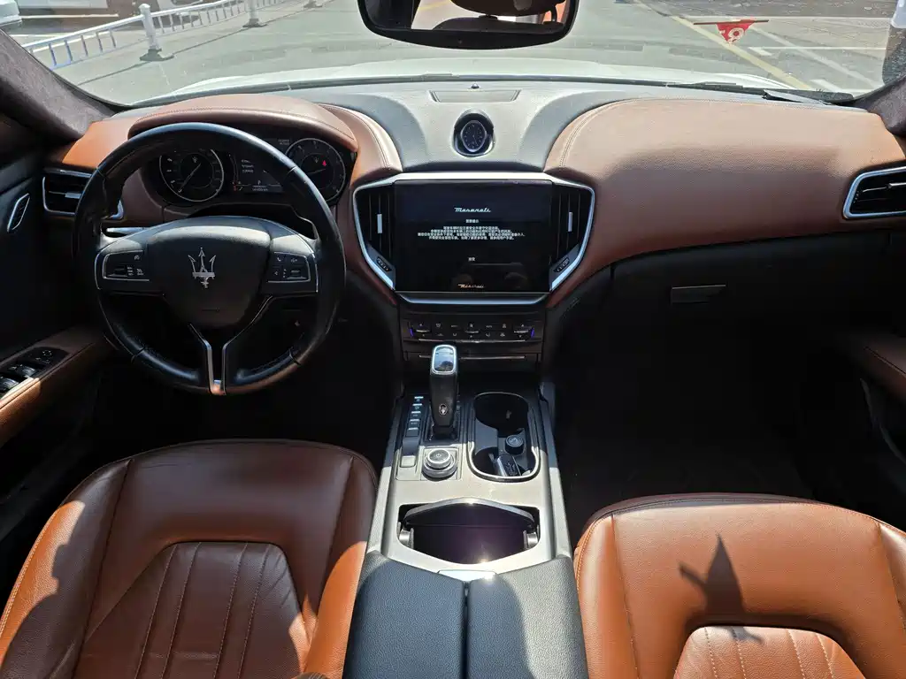 Maserati Ghibli — миниатюра 9