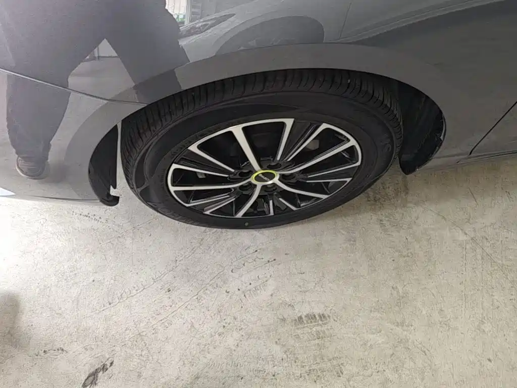 Roewe i5 — миниатюра 23