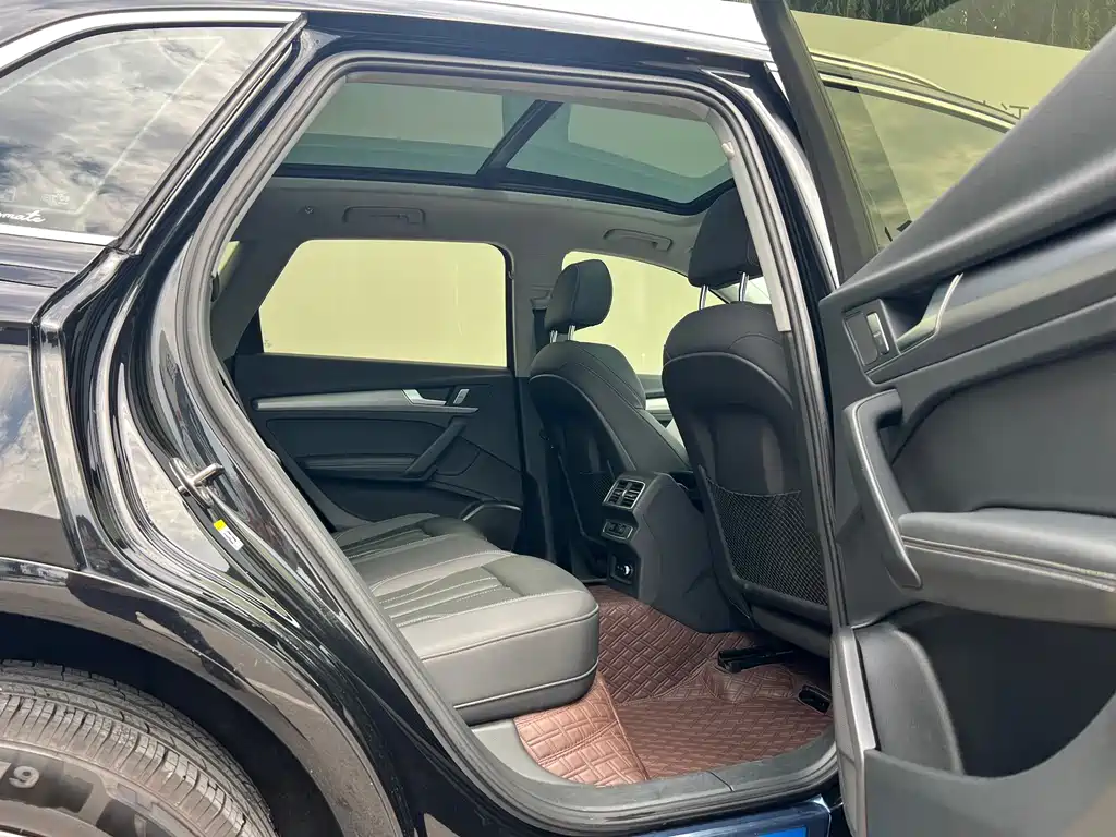 Audi Q5L — миниатюра 10