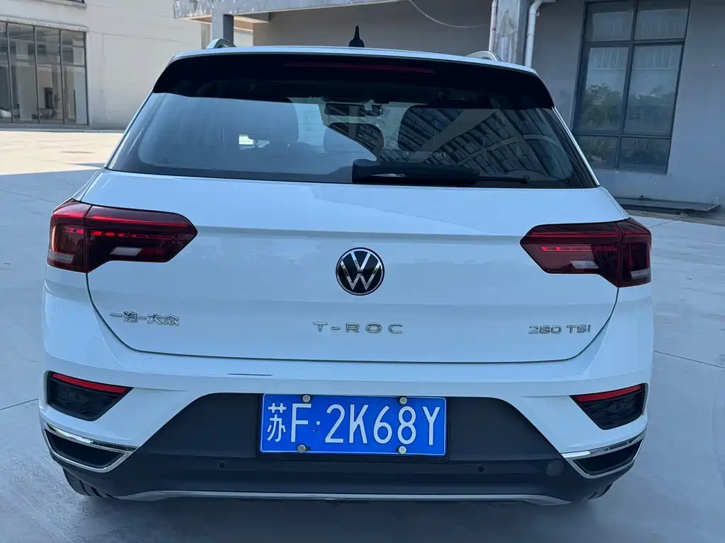 Volkswagen T-Roc — миниатюра 8