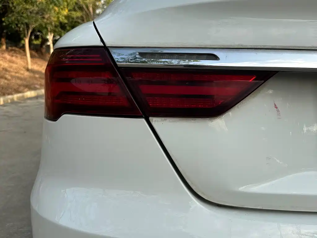 GEELY AUTOMOBILE BINRUI