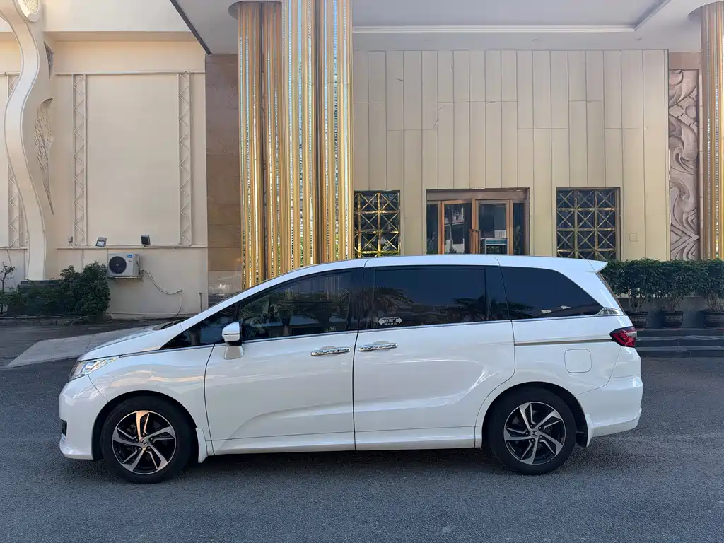 Honda Odyssey — миниатюра 7