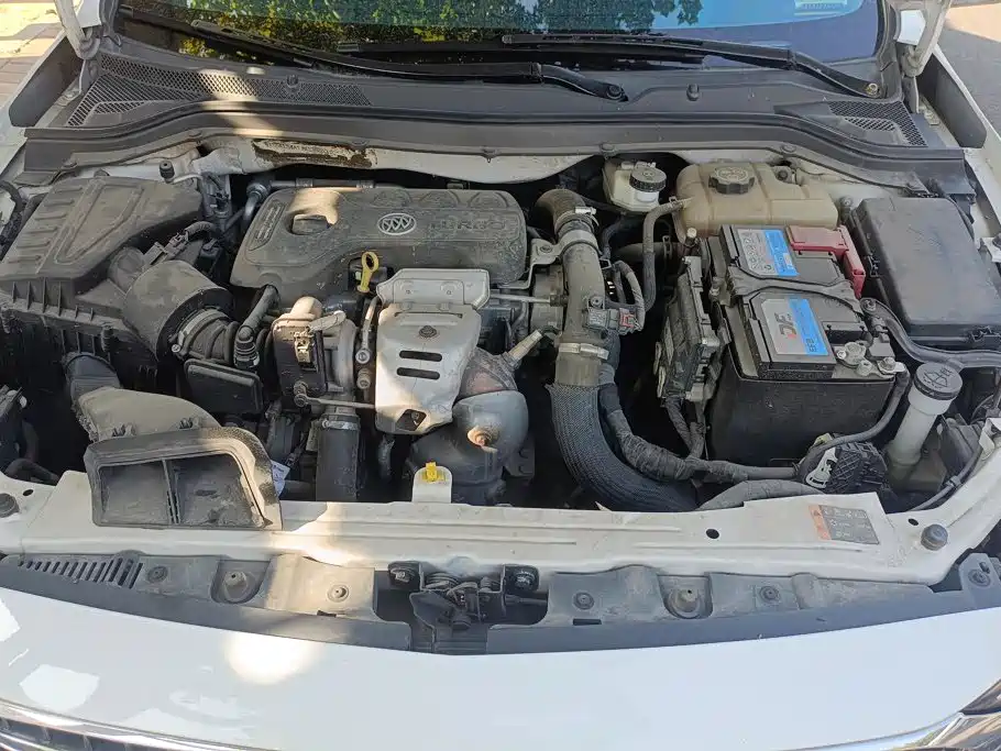 Buick Excelle — миниатюра 10