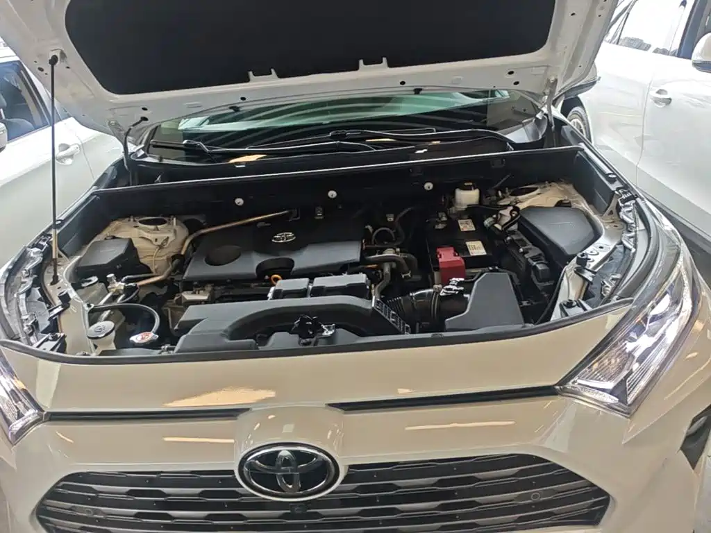 Toyota RAV4 — миниатюра 20