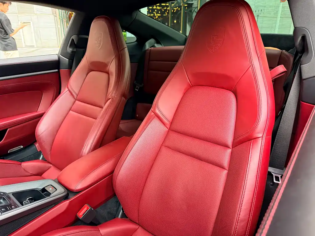Porsche 911 2022 Carrera 3.0T