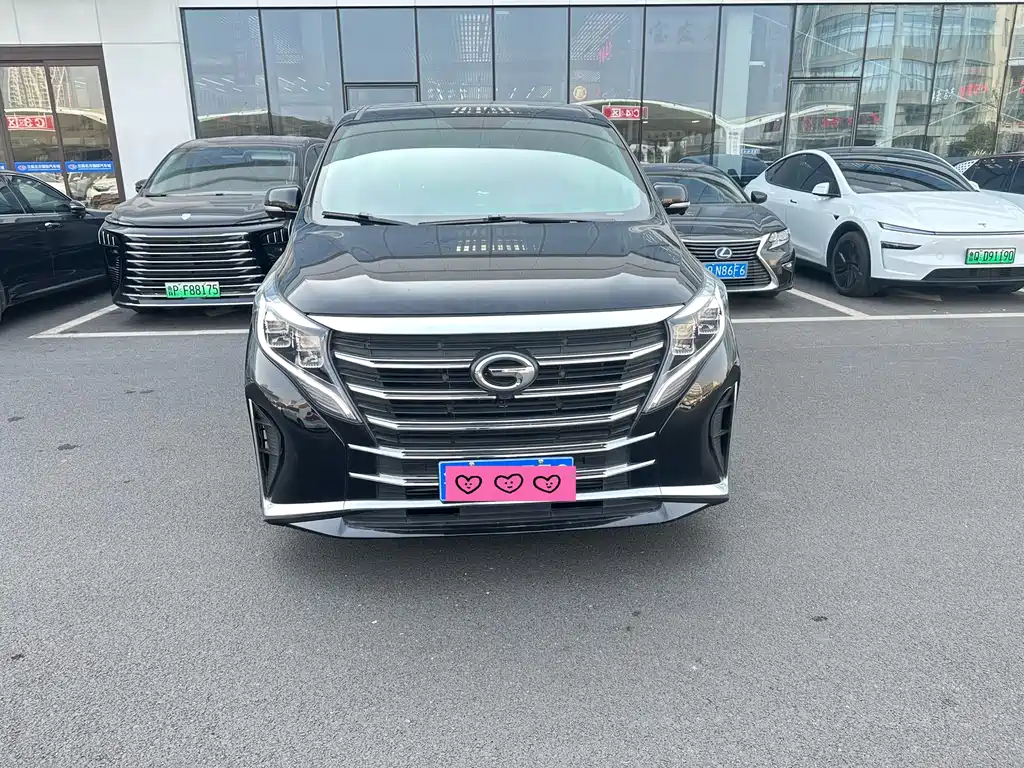 GAC TRUMPCHI M8
