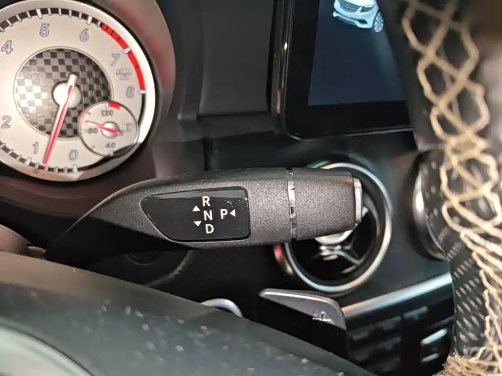 Mercedes-Benz A-Class (Import) — миниатюра 14