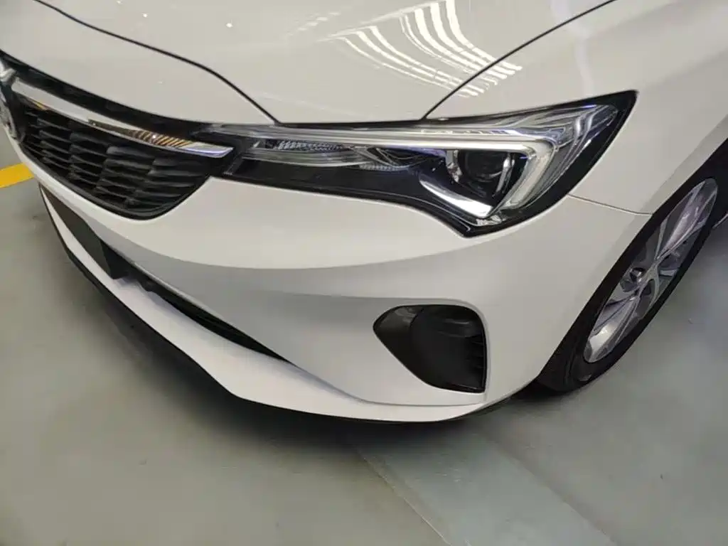 Buick Verano — миниатюра 24