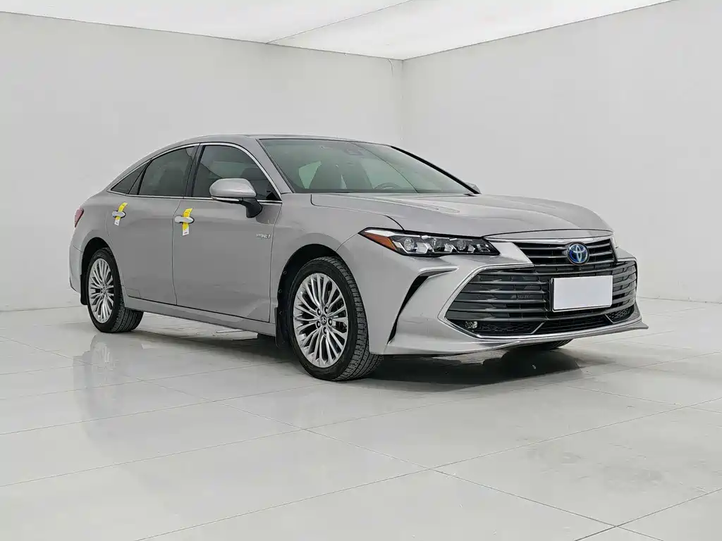 Toyota Avalon 2019 2.5L XLE Luxury V