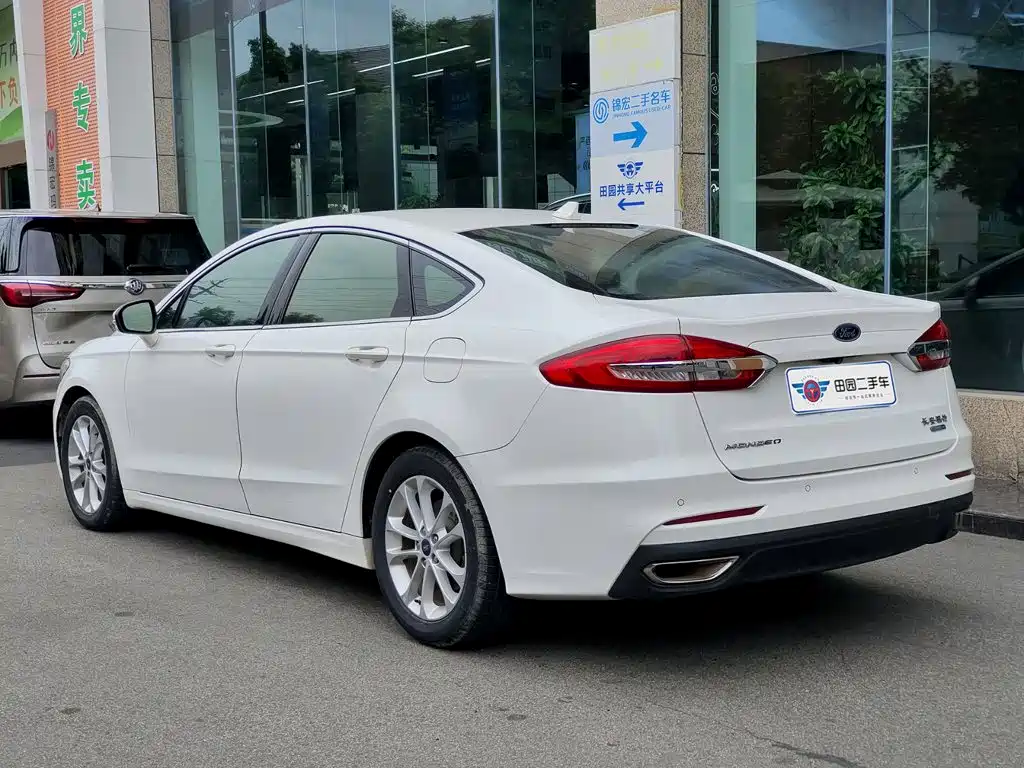 Ford Mondeo — миниатюра 4