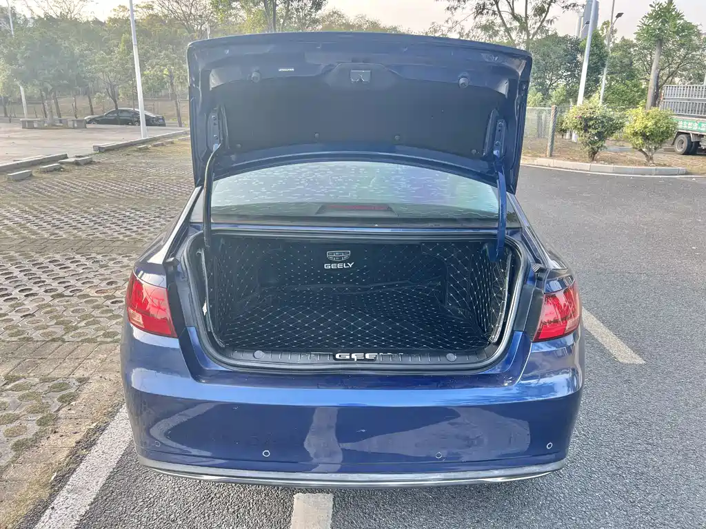 GEELY AUTOMOBILE EMGRAND GL