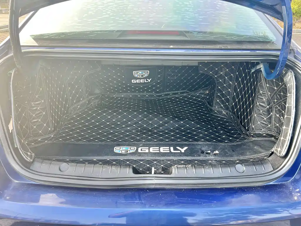 GEELY AUTOMOBILE EMGRAND GL