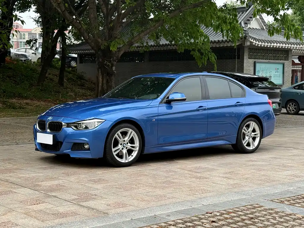 Купить BMW 3 Series