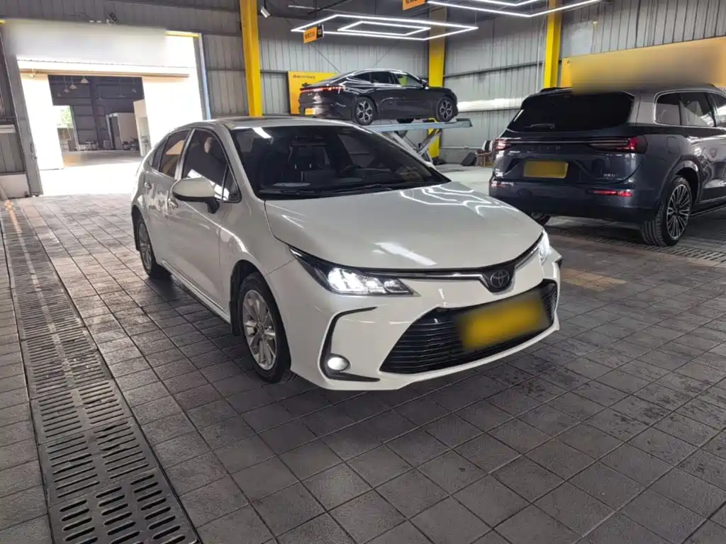Toyota Corolla — миниатюра 4