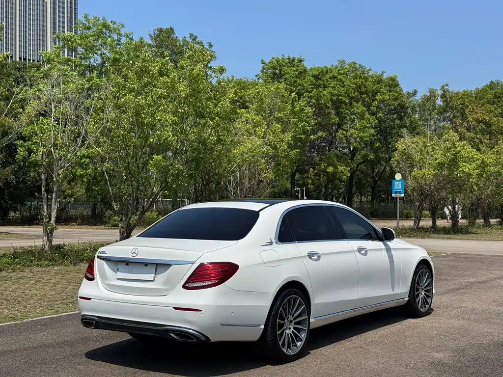 Mercedes-Benz E-Class E 2016 E 300 L Luxury