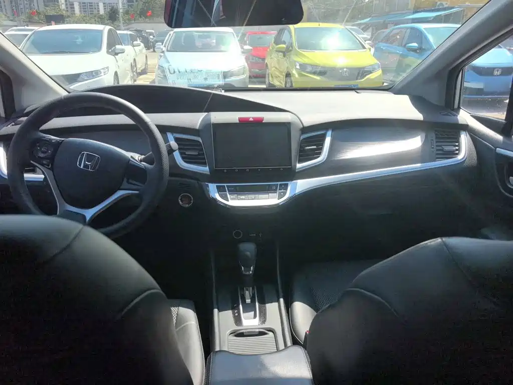 Honda Jade — миниатюра 14