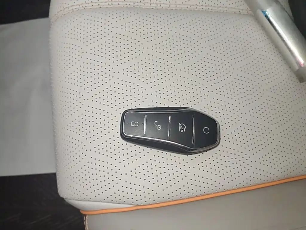 BYD Yuan Plus — миниатюра 9