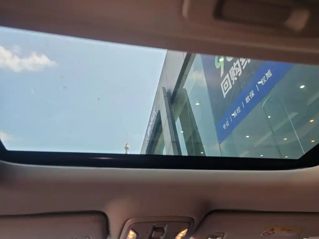 GAC Motor Trumpchi M6 — миниатюра 18